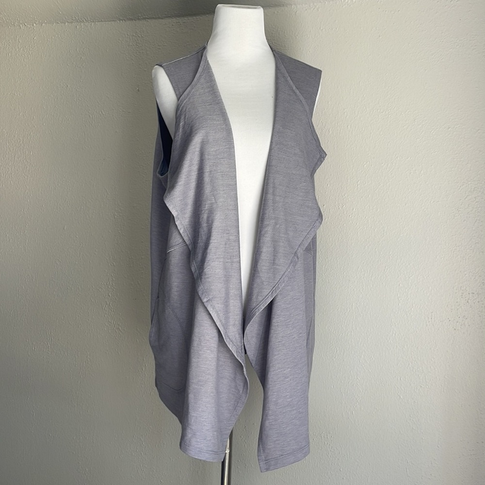 LOGO LOUNGE by Lori Goldstein Sleeveless Open Cardigan